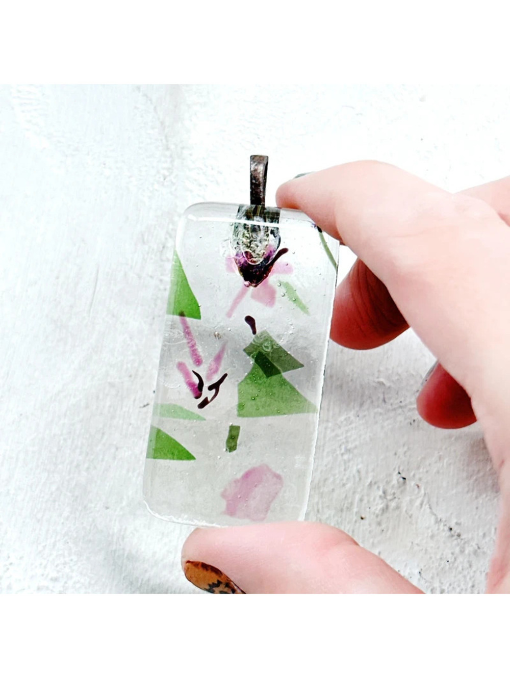 2592mc. Pink Glass Pendant Floral - Picture 8 of 9